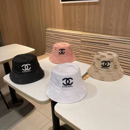 HAT
50 dhs💓

Zain231
♥️♥️♥️