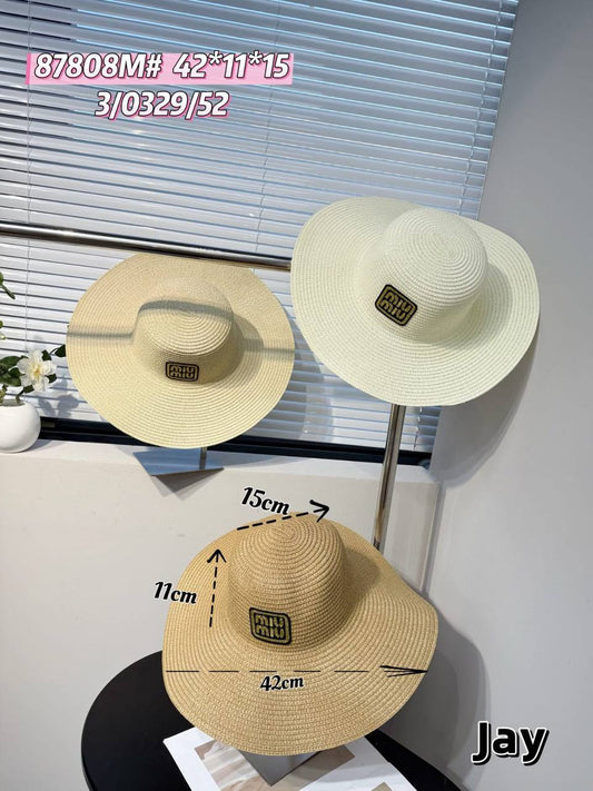 Hat
40 dhs💓

Zain232
♥️♥️♥️