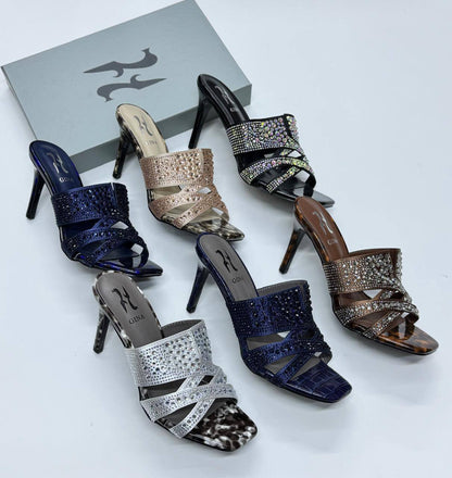 Gina 
115 dhs✅
size 36 to 41

Zain86
♥️♥️♥️