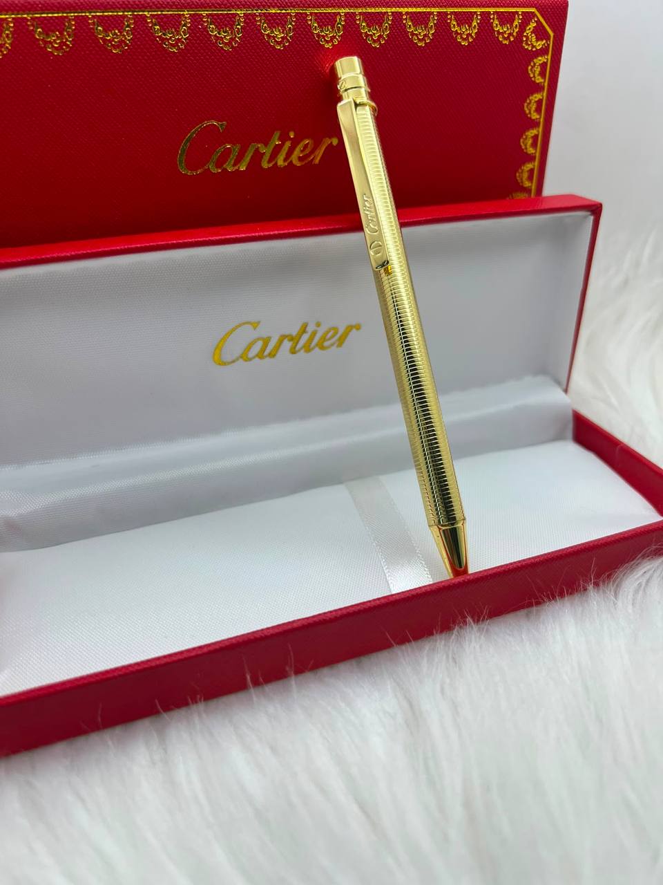 Pens 

65 DHS🇦🇪🇦🇪

Good quality 


Zain182
♥️♥️♥️