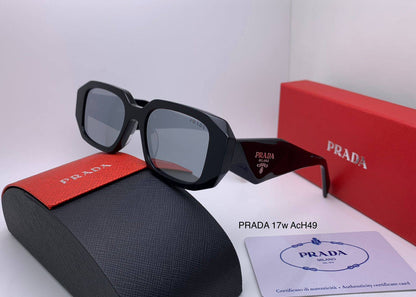 Prada
Master quality 
180 dhs🌺

Zain126
♥️♥️♥️