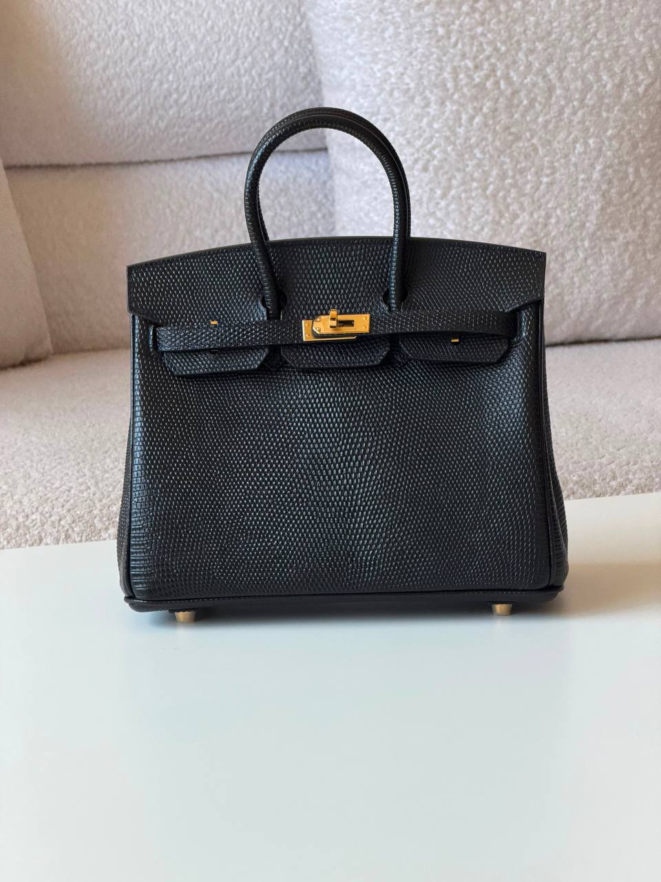 Hermes birkin 25cm💕master quality😍with box❤️
780 dhs🇦🇪🇦🇪

Zain52
♥️♥️♥️