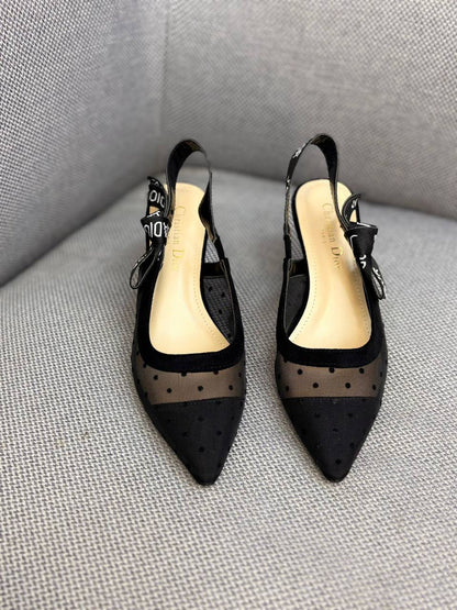 Dior 
120 dhs✅
Size 36-42

Zain55
♥️♥️♥️