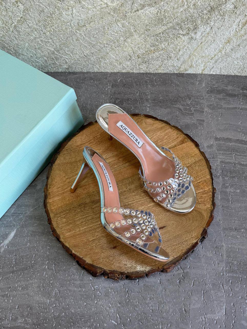 AQUAZZURA🍍
SuperMaster Quality 💯
450 dhs✅
Size: 36-41💥

Zain171
♥️♥️♥️