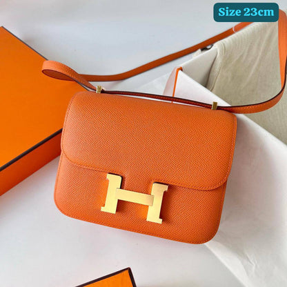 Hermes

Good quality 

with box🎁🎁🎁

100 dhs💓

Zain186
♥️♥️♥️