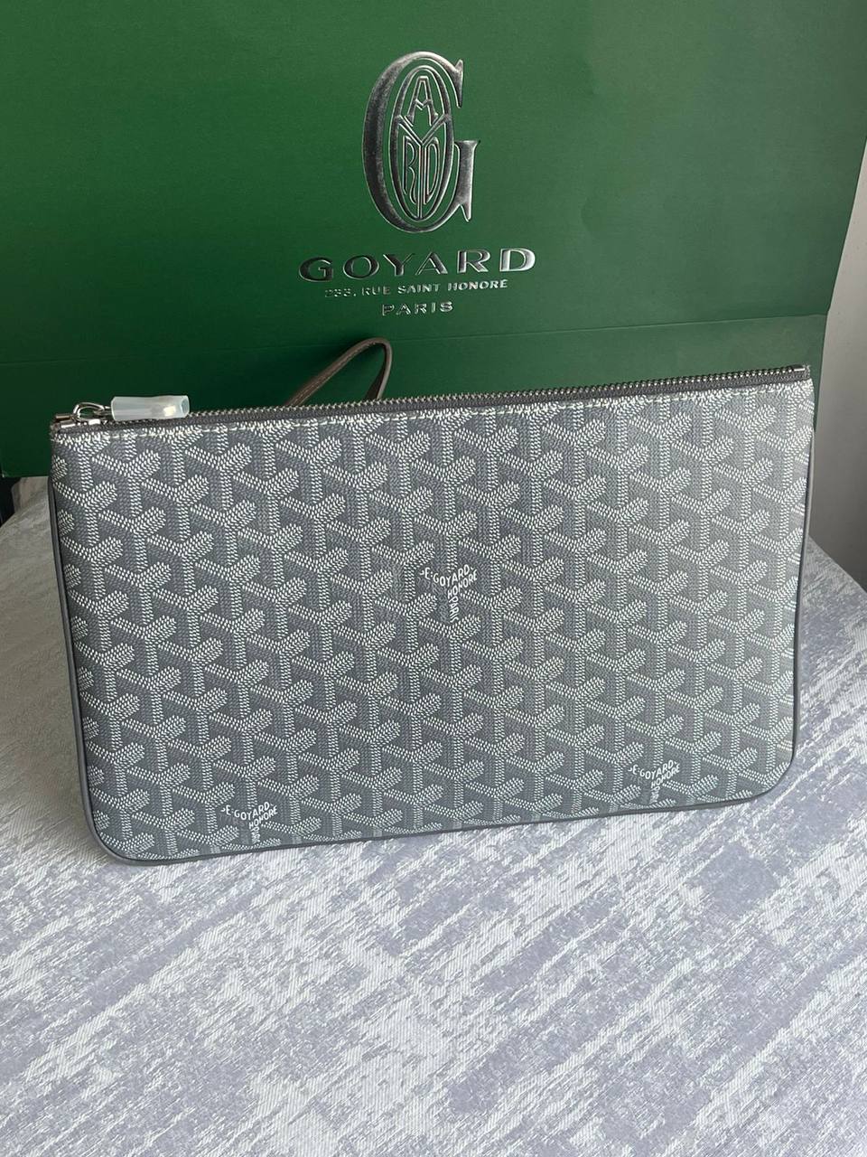 GOYARD                                                                *File bag*                                                                                
*30 cm*
*Super Master quality*       
300 dhs🪙🖤

Zain179
♥️♥️♥️