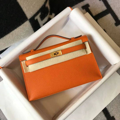 Hermes pochette 21cm💥master quality ✅with box 📦 
340 dhs🇦🇪🇦🇪

Zain52
♥️♥️♥️