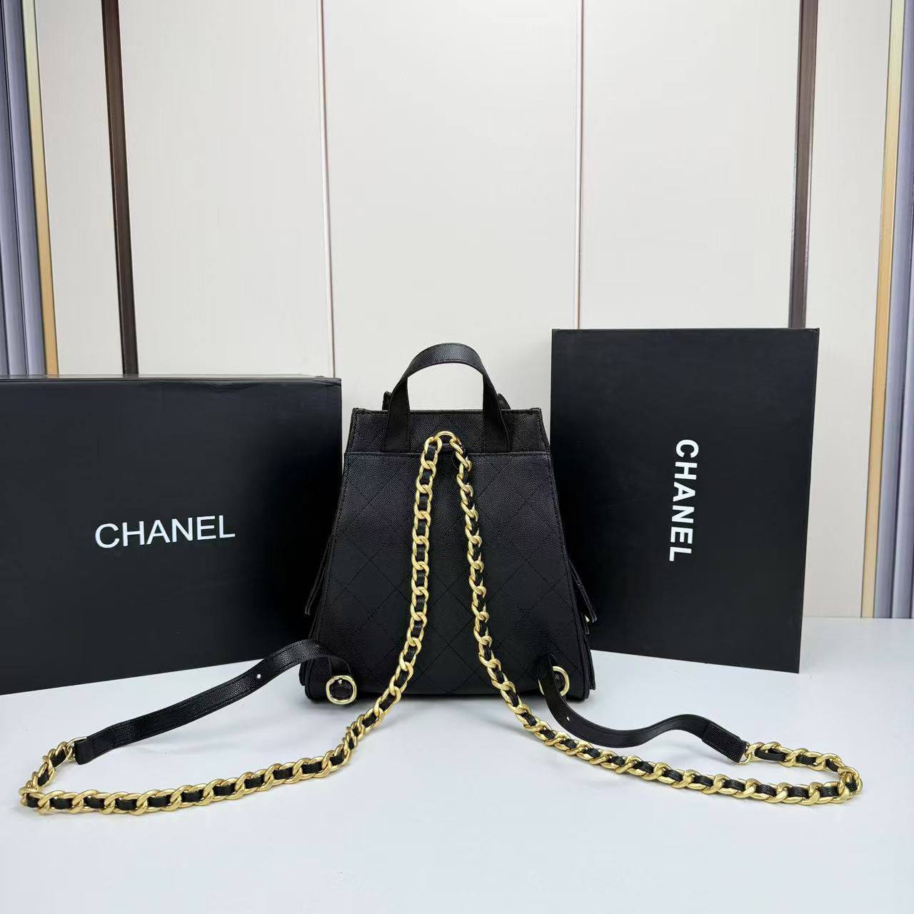 CHANEL
 COPY ONE 
170 dhs✅

Zain39
♥️♥️♥️