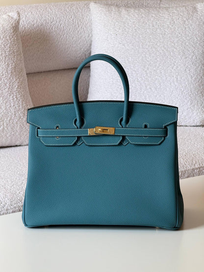 Hermes Birkin 35 cm 💕master quality😍with box❤️
440 dhs🪙🌨️

Zain52
♥️♥️♥️