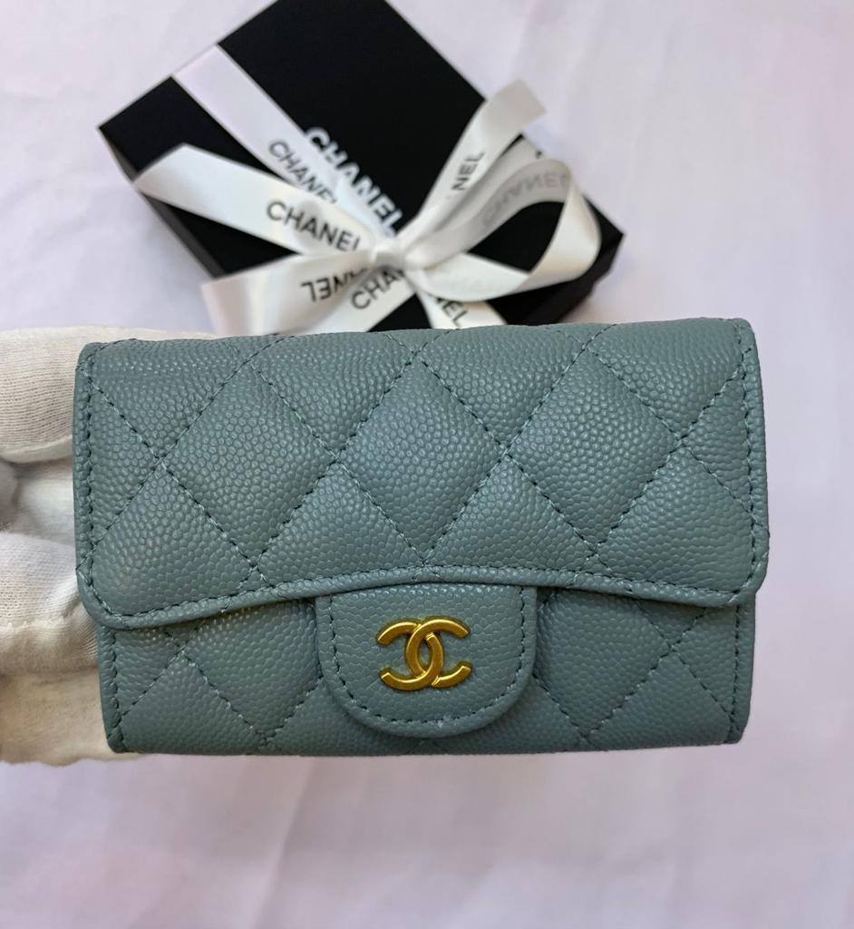 Chanel
Wallets
Master 
125 dhs✅

Zain126
♥️♥️♥️