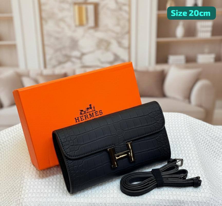 Hermes
Best quality
With box’s
🎁🎁🎁

85 dhs🪙🌨️
size 20cm

Zain158
♥️♥️♥️