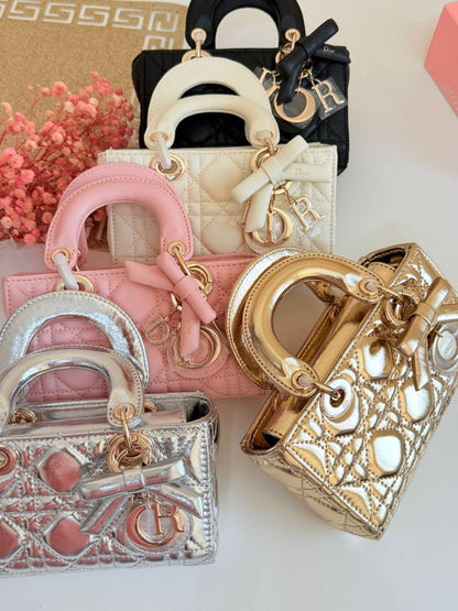Dior - Chanel - LV - Fendi
New Stock 
All Master Bags
For Price 👇 WhatsApp✅
0568585901 
0507557372
0552275751 Owner Zain 👌

Zain134
♥️♥️♥️