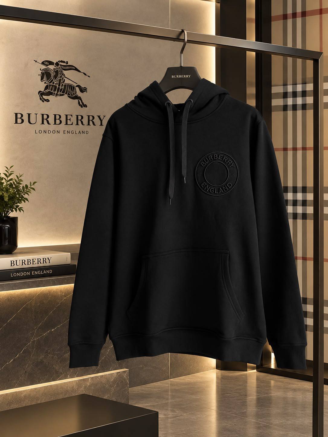 BURBURRY

Super Master quality

Sizes:S M L XL 2XL

490 dhs🇦🇪🇦🇪

Zain330
♥️♥️♥️