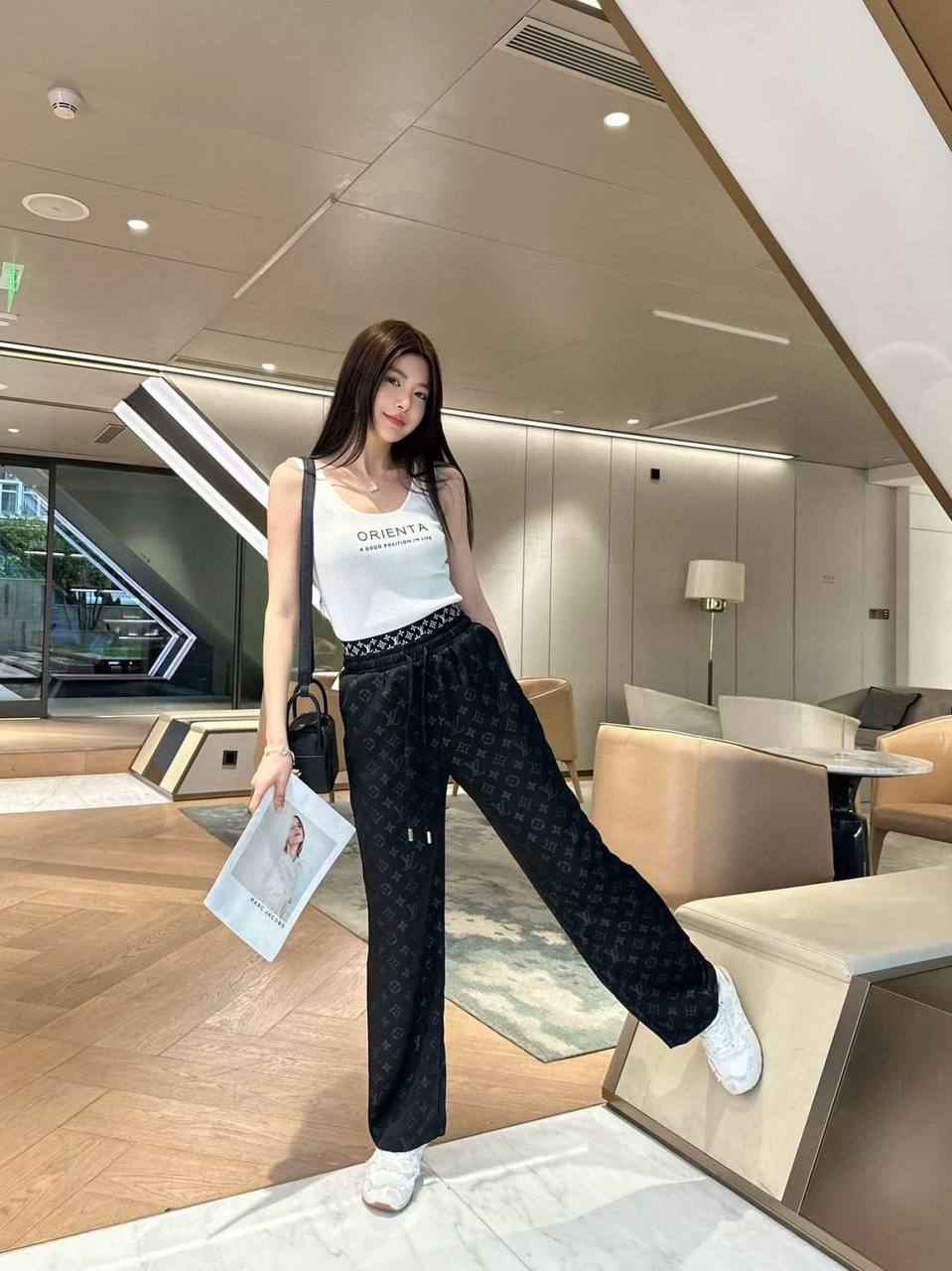 *New collections      
160 dhs🪙💕
*good  quality  ✅
*Sizes:S M L 
*AVAILABLE NOW*

Zain231
♥️♥️♥️