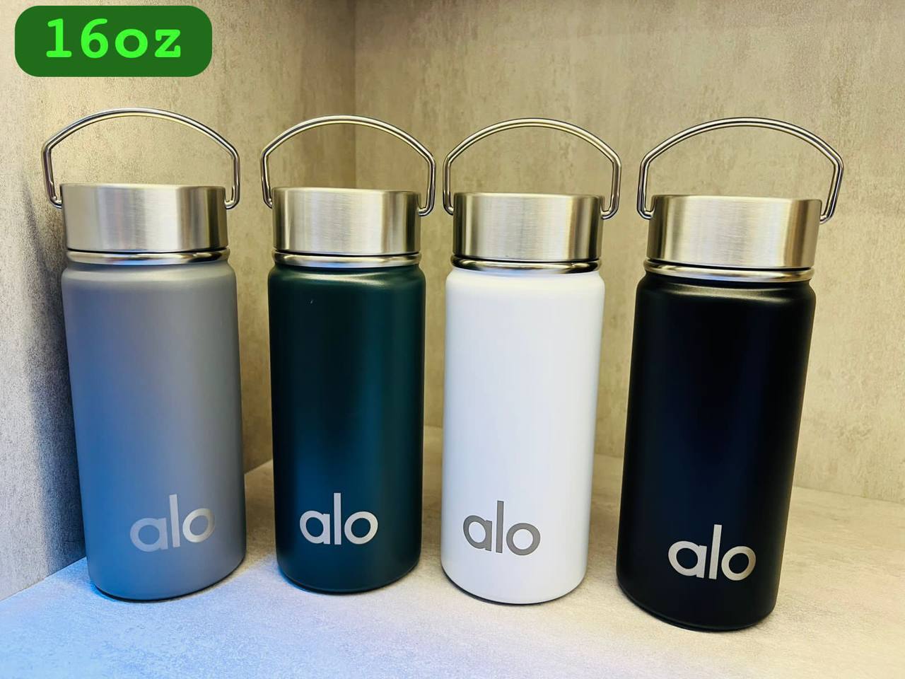 ALO YOGA WATER BOTTLE 
STANLESS STEEL 
60 dhs🪙🌨️

Zain88
♥️♥️♥️