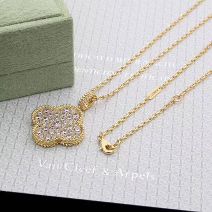 VCA 
LONG NECKLACE
70 DHS🇦🇪🇦🇪
WITH BOX AND PAPER BAG🛍️🎁

Zain89
♥️♥️♥️
