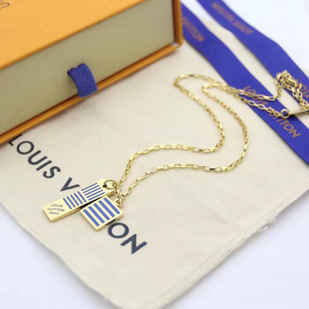 LV NECKLACE
MASTER✨💫
50 DHS✅
WITH BOX AND PAPER BAG 🎁🛍️

Zain89
♥️♥️♥️