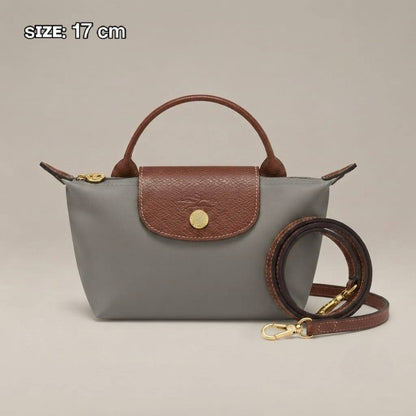 AVAILABLE

 LONGCHAMP 
17cm
50 dhs🇦🇪🇦🇪

Zain169
♥️♥️♥️