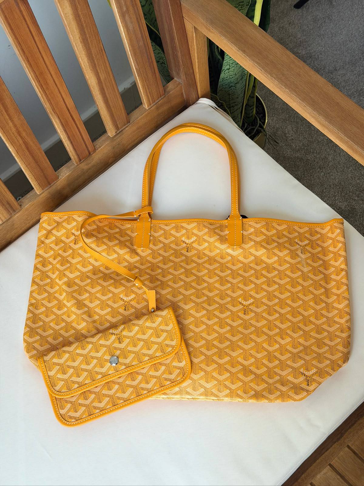 GOYARD💫
Super Master Quality⚡️
Size PM

For Price 👇 WhatsApp✅
0568585901 
0507557372
0552275751 Owner Zain 👌

Zain321
♥️♥️♥️