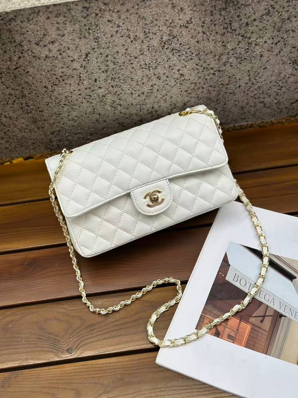 Chanel

with box
🎁🎁🎁

110 dhs💓

Zain143
♥️♥️♥️