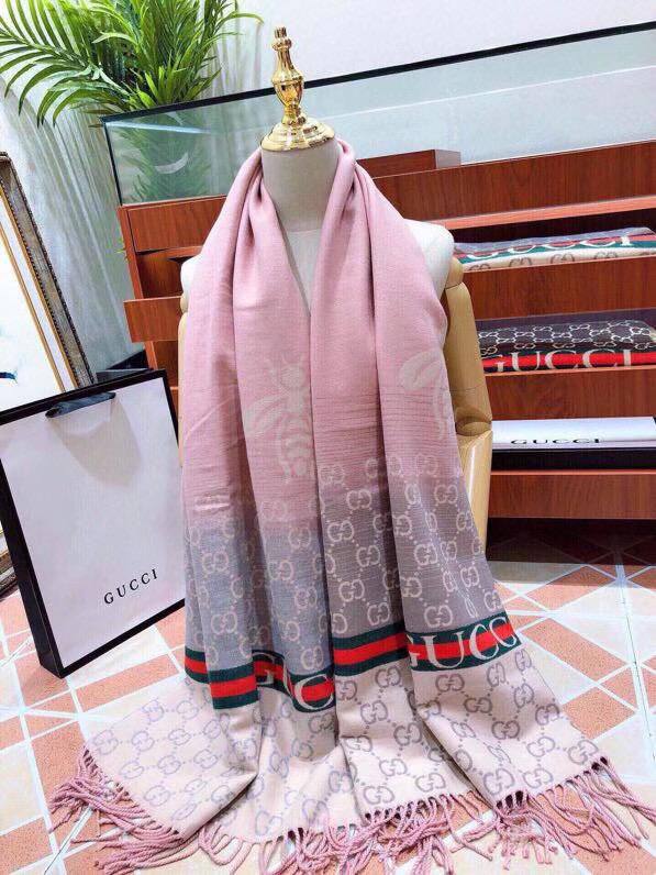 Winter scarf 
45 dhs❣️

Zain93
♥️♥️♥️