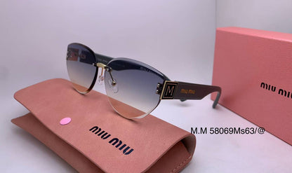 Miu Miu
70 dhs✅

Zain126
♥️♥️♥️