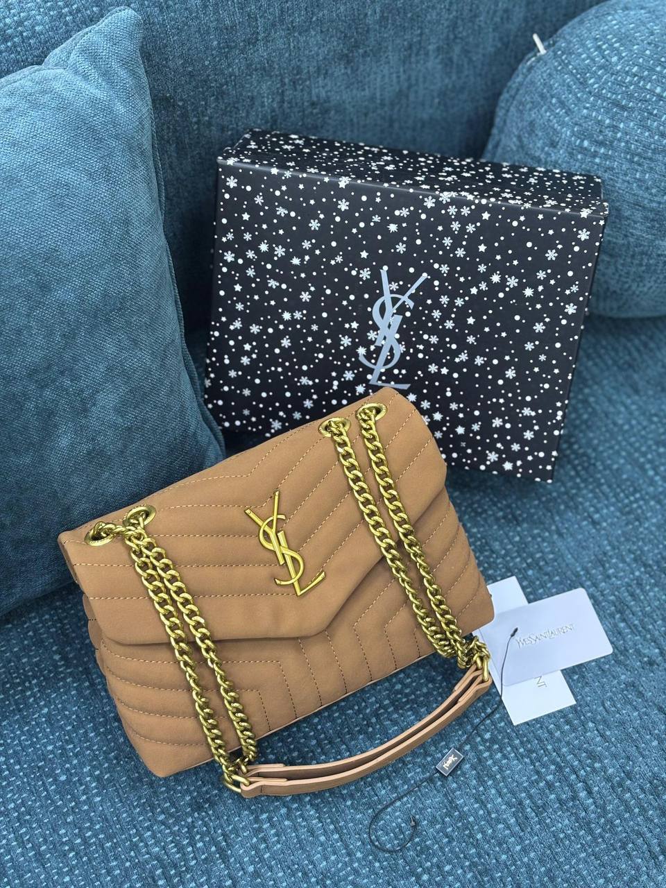 YSL

with box
🎁🎁🎁

95 dhs🪙🌨️

Zain244
♥️♥️♥️