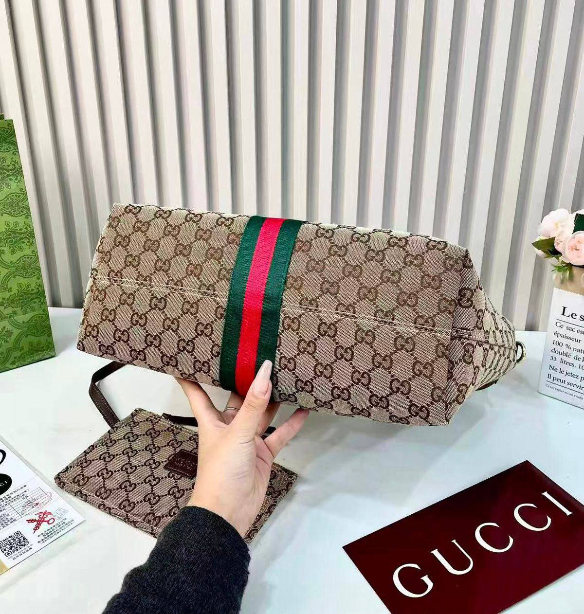 GUCCI 

NEW CAME 
GOOD QUALITY 

115 dhs🇦🇪🇦🇪

Zain295
Zain39
♥️♥️♥️