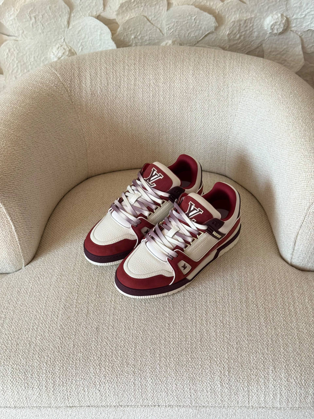 LV Sneaker

AAA Quality

size:40 to 46
630 dhs🇦🇪🇦🇪

Zain185
♥️♥️♥️