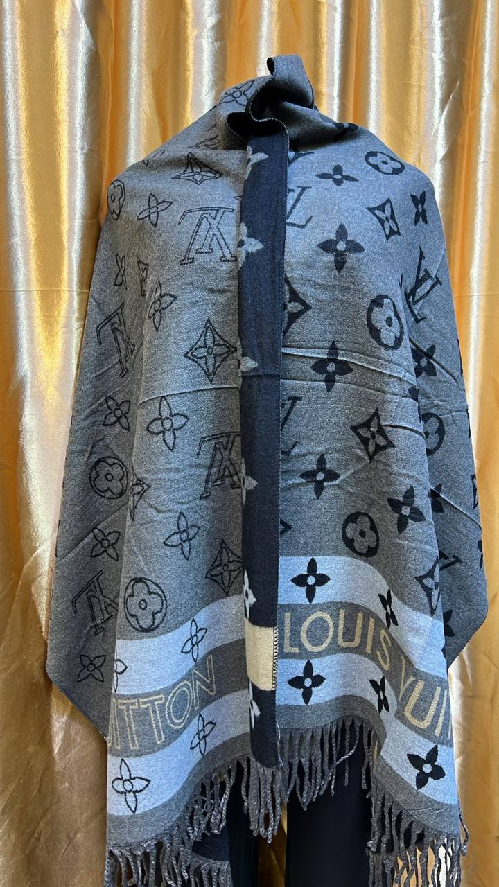 Scarf
45 dhs🪙

Zain102
♥️♥️♥️