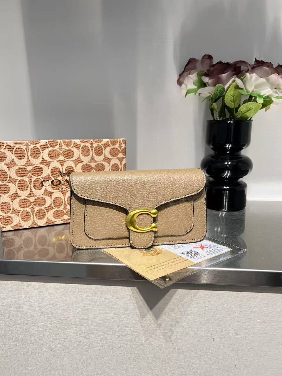 Coach ᴍɪɴɪ ᴛᴀʙʙʏ
sʟɪɴɢ ᴄʀᴏss ʙᴀɢ 
sɪᴢᴇ ; 20 cm
ᴡɪᴛʜ BOX
🎁🎁🎁

75 dhs✅

Zain31
♥️♥️♥️
