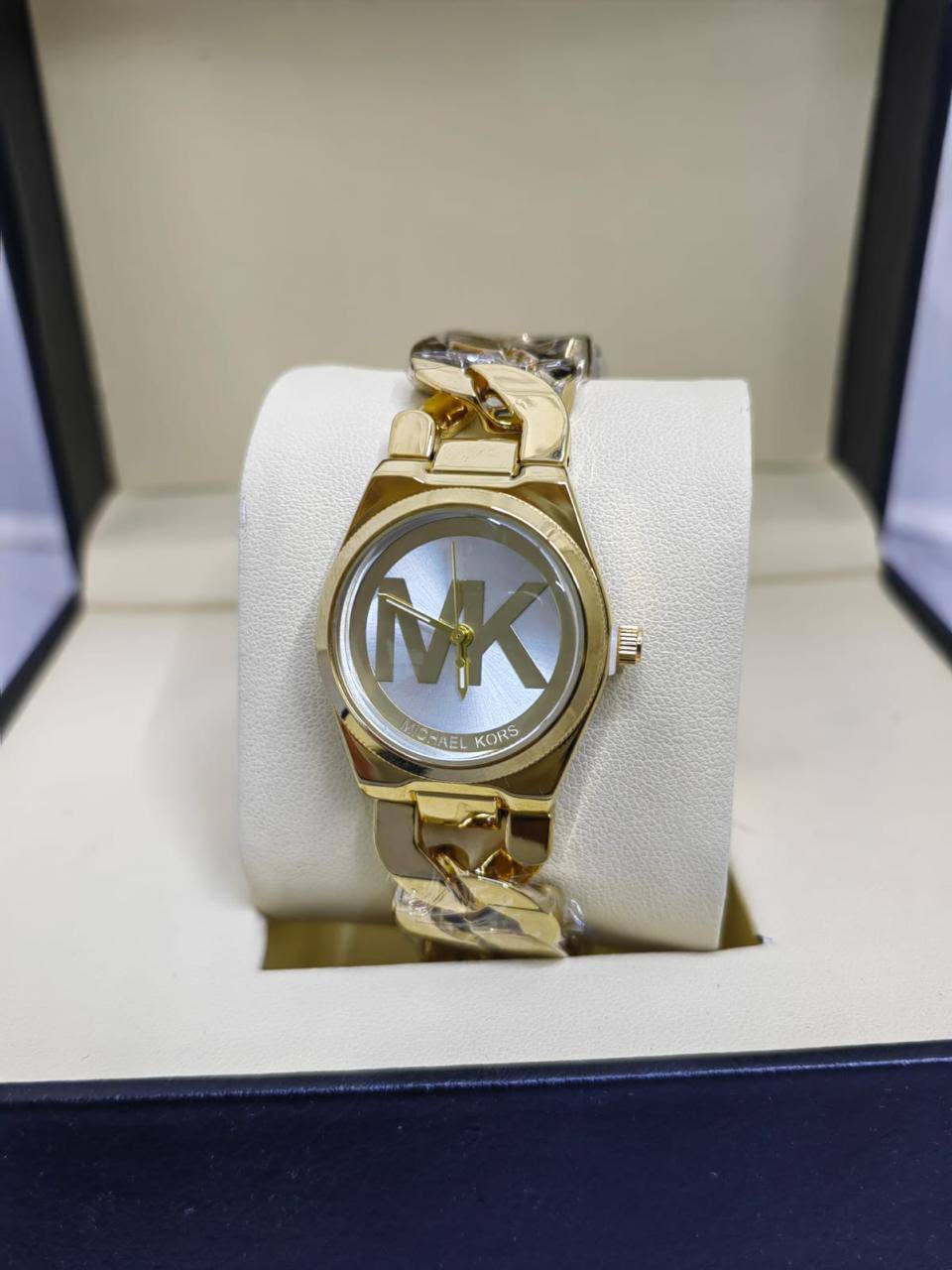 Mk small Face Ladies 
55 dhs🇦🇪🇦🇪

Zain08
♥️♥️♥️