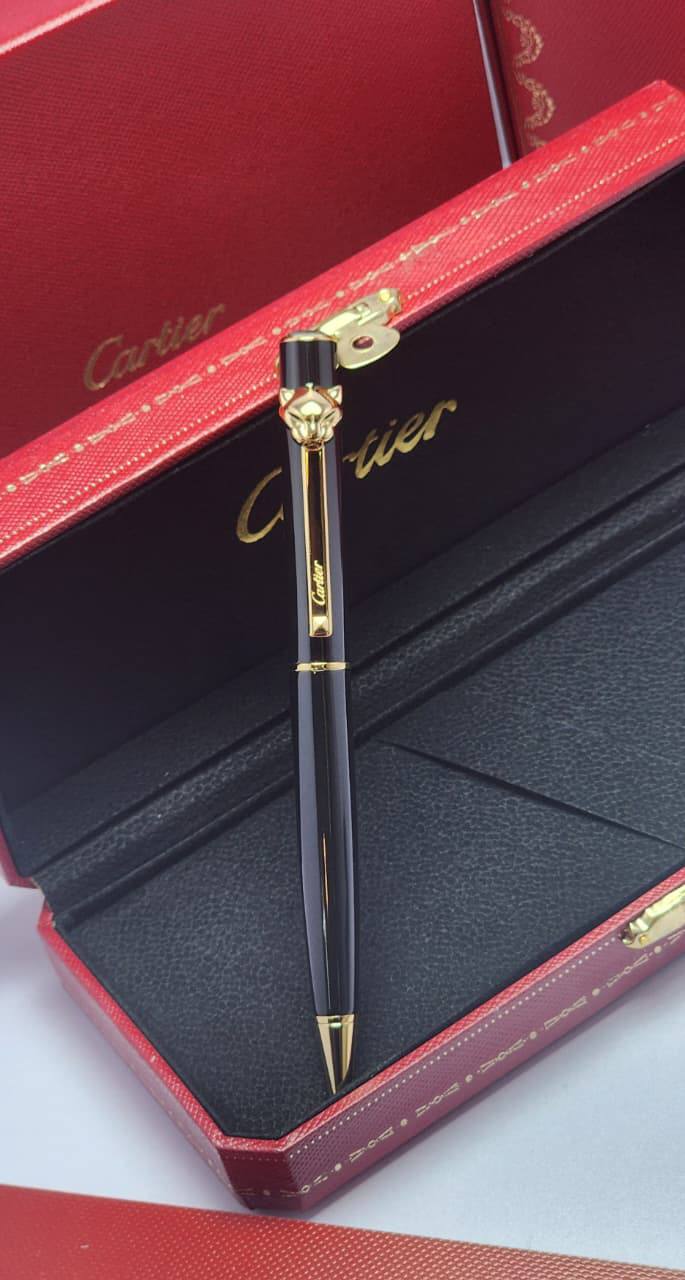 Cartier 
pen master quality 
with box and paper bag 
🎁🎁🎁

95 dhs💓


Zain59
♥️♥️♥️