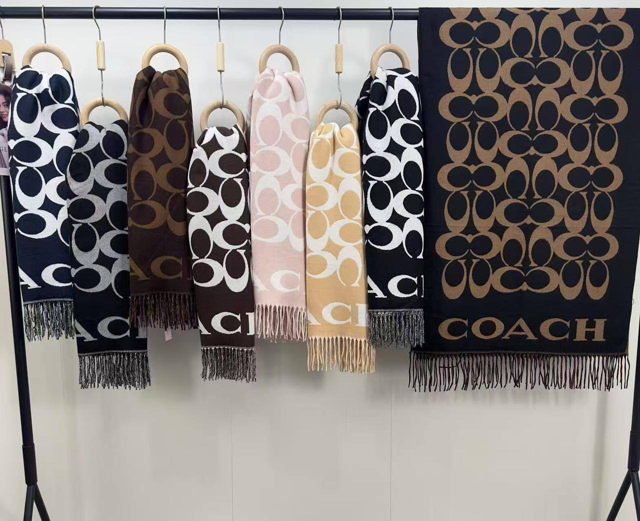 Shawls available 

45 dhs❤️

Zain253
♥️♥️♥️