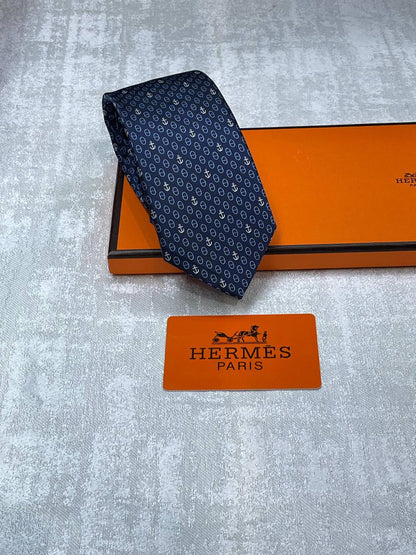 *Tie*
*Master quality*
180 dhs🪙💕

Zain179
♥️♥️♥️