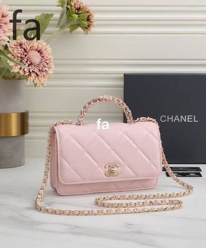 CHANEL
 19.5cm
90 dhs🪙🌨️

Zain55
♥️♥️♥️