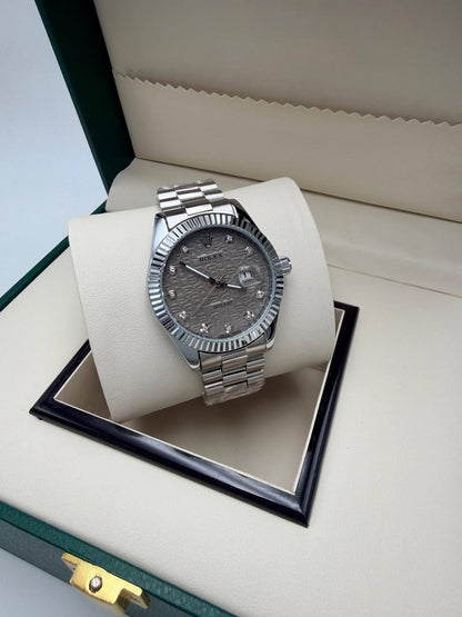 Rolex

60 dhs🇦🇪🇦🇪

Zain45
♥️♥️♥️