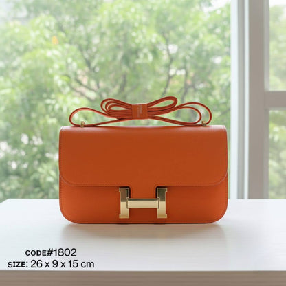 HERMES ᴄᴏɴsᴛᴀɴᴄᴇ
ᴇᴀsᴛ ᴡᴇsᴛ sɪᴢᴇ
ᴇʟᴀɴ ᴇᴘsᴏᴍ ʟᴇᴀᴛʜᴇʀ
ɢᴏʟᴅ ʜᴀʀᴅᴡᴀʀᴅ ᴇᴀsᴛ ᴡᴇsᴛ
sɪᴢᴇ : 26 cm
ᴡɪᴛʜ BOX
🎁🎁🎁

75 dhs✅

Zain31
♥️♥️♥️