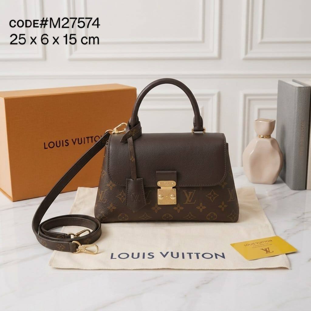 LV
ᴍᴀᴅᴇʟᴇɪɴᴇ BB ʜᴀɴᴅʙᴀɢ
ᴍᴏɴᴏɢʀᴀᴍ ᴄᴀɴᴠᴀs ᴀɴᴅ
ғᴇᴀᴛᴜʀᴇs ʟᴇᴀᴛʜᴇʀ ᴛʀɪᴍ
ɢᴏʟᴅ ᴛᴏɴᴇ ᴘᴀᴅʟᴏᴄᴋ
sɪᴢᴇ : 25 cm
ᴡɪᴛʜ BOX
🎁🎁🎁

120 dhs✅

Zain31
♥️♥️♥️