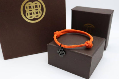 Bracelet 
55 dhs💓
+Box and paper bag🎁

Zain33
♥️♥️♥️