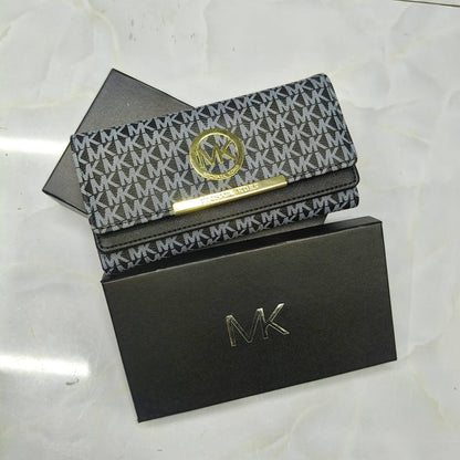 𝗟𝗢𝗡𝗚 𝗧𝗥𝗜-𝗙𝗢𝗟𝗗 𝗪𝗔𝗟𝗟𝗘𝗧
ᴡɪᴛʜ BOX

40 dhs💓

Zain31
♥️♥️♥️