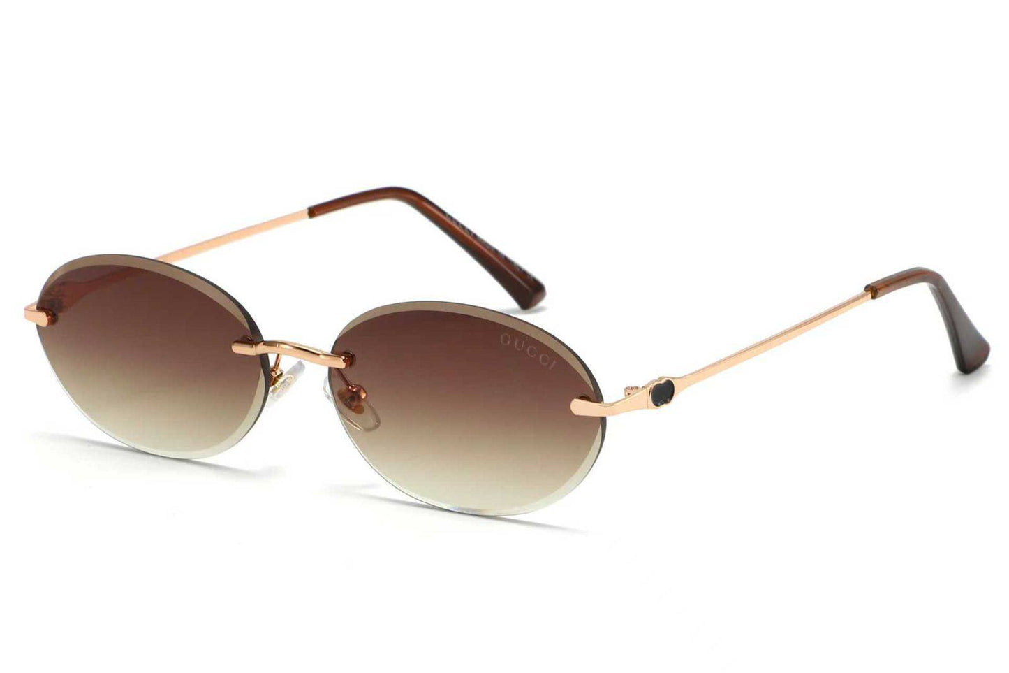 Gucci
Sunglasses 🕶️ 
Good quality 💯 
With master Box 🗃️ 
50 dhs💓

Zain273
♥️♥️♥️
