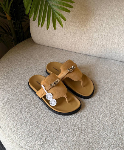 HERMES 
SuperMaster Quality 💯
450 dhs🇦🇪🇦🇪
Size: 36-41 💥

Zain171
♥️♥️♥️