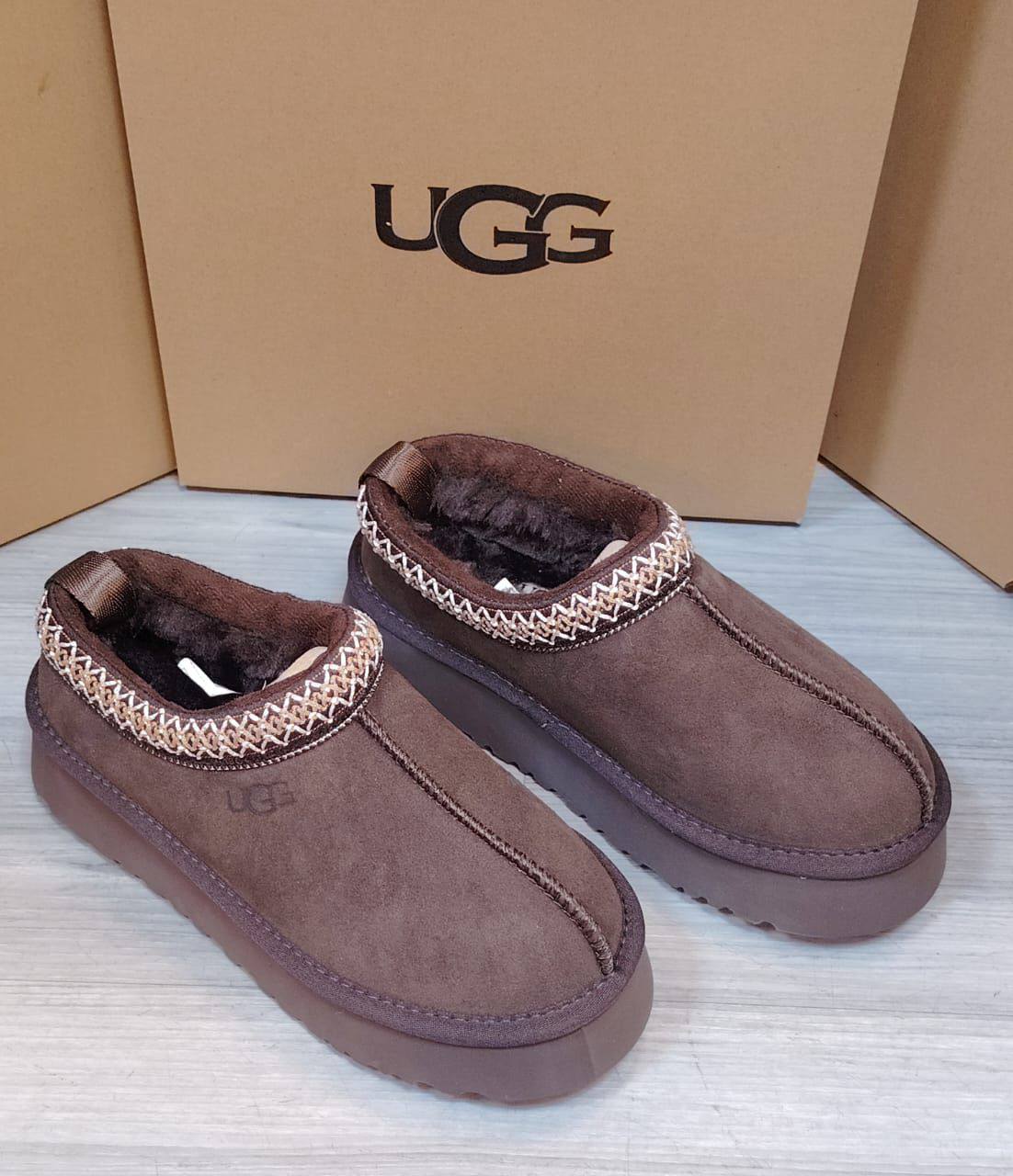 Ugg  New Arrived, 
Size 36 To 41
130 dhs🪙💚

Zain120
♥️♥️♥️