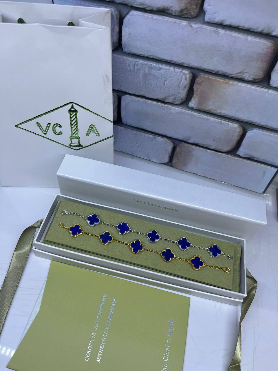 vCA
Bracelet’s
Master quality 🍃
55 dhs🪙🌨️

Zain263
♥️♥️♥️