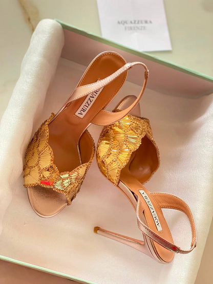 Aquazzura shoes 
AAA master quality 
Size 36…….40 
450 dhs✅

Zain180
♥️♥️♥️