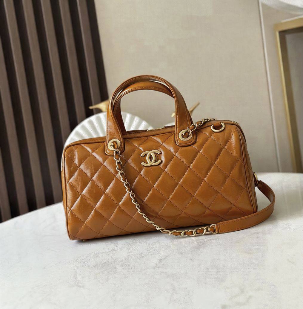 CHANEL
 GOOD QUALITY 
100 dhs✅

Zain39
♥️♥️♥️