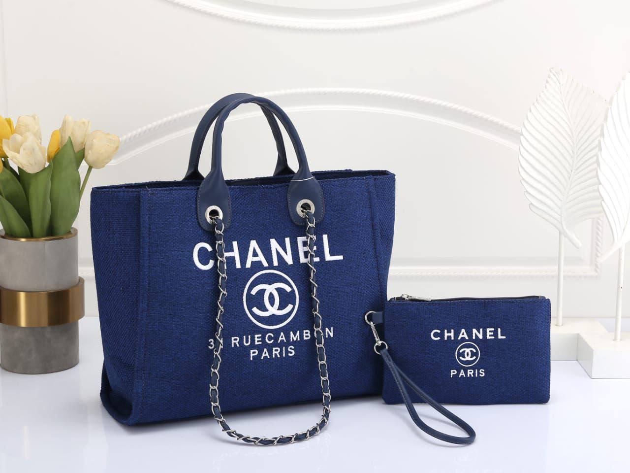 CHANEL 
GOOD QUALITY
100 dhs💓

Zain39
♥️♥️♥️