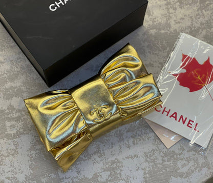 Chanel
180 dhs❣️

Zain175
♥️♥️♥️
