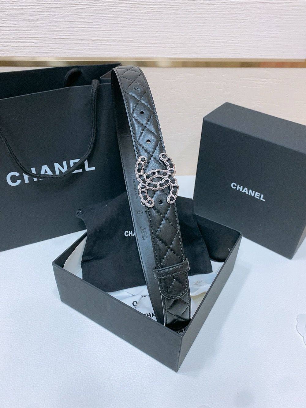 Chanel

master quality

300 dhs🇦🇪🇦🇪

Zain164
♥️♥️♥️